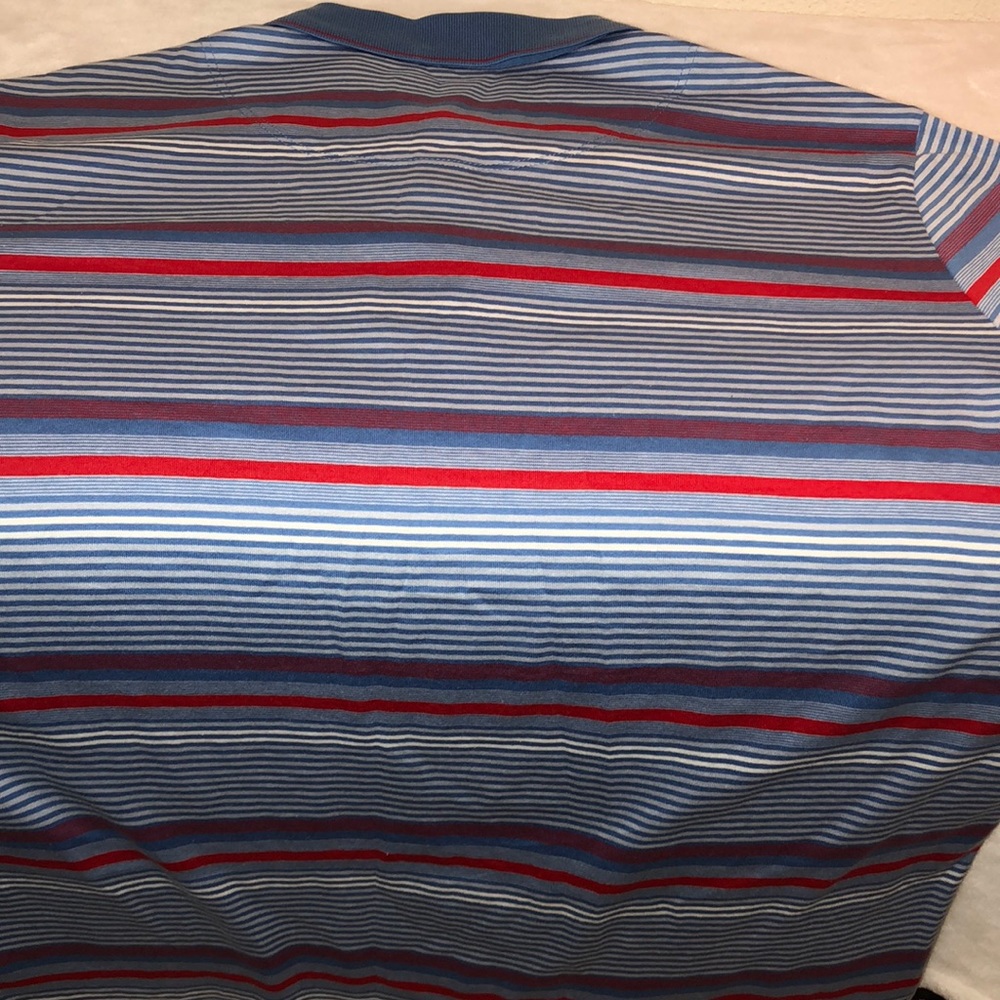 ❌SOLD❌ Hugo Boss Polo Shirt - Picture 6 of 8